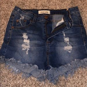 Ripped denim shorts